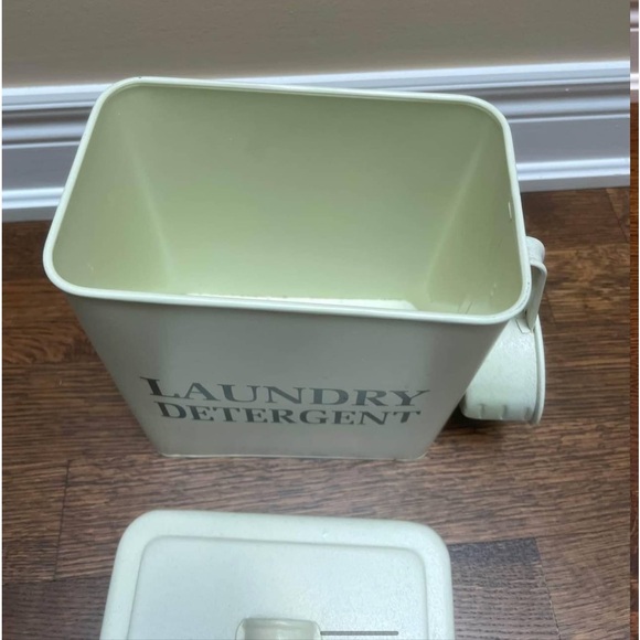Vintage Style Laundry Detergent Container Scoop Powder Laundry Soap Tin Canister - Picture 4 of 8
